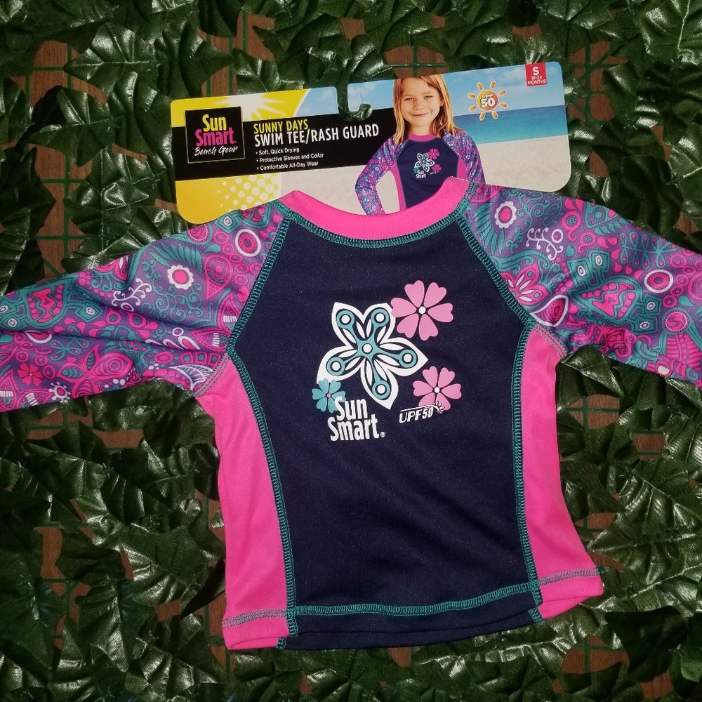 SunSmart Long sleeve sun / rash guard girls shirt
